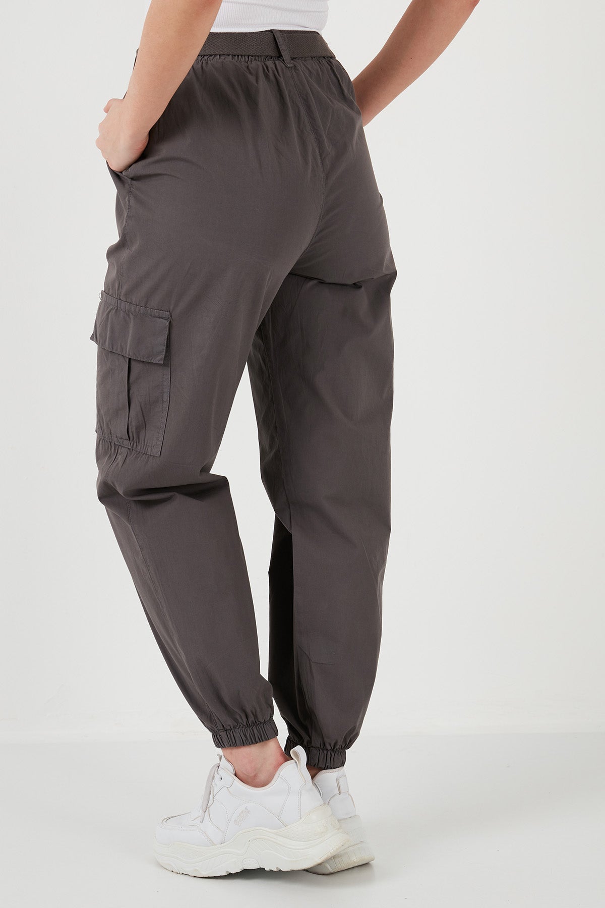 Lela Pamuklu Regular Fit Jogger Spor Bayan Pantolon 668YP50312S4 ANTRASİT