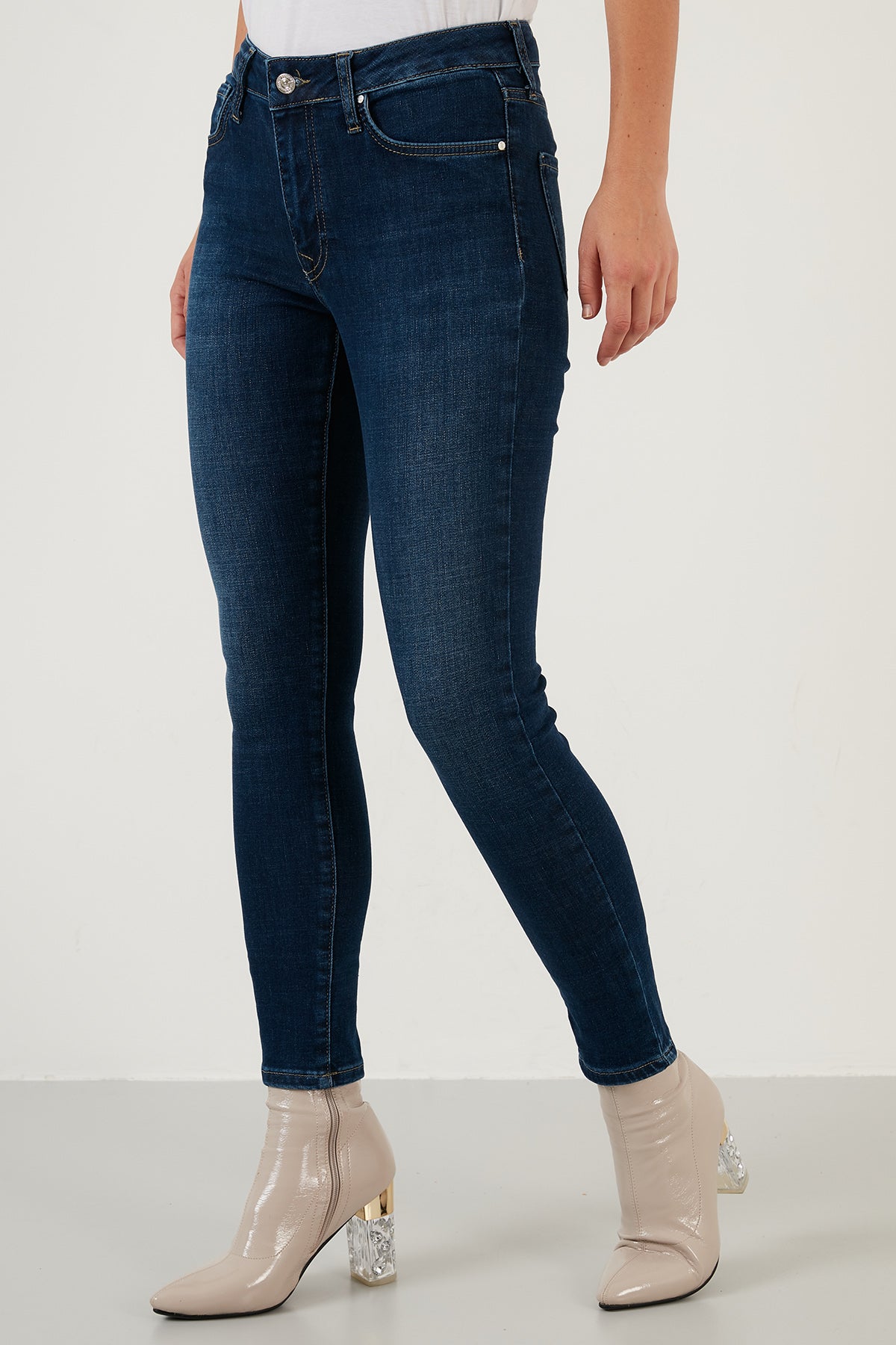 Lela Pamuklu Slim Fit Yüksel Bel Dar Paça Jeans Bayan Kot Pantolon 639CHEERY AÇIK MAVİ