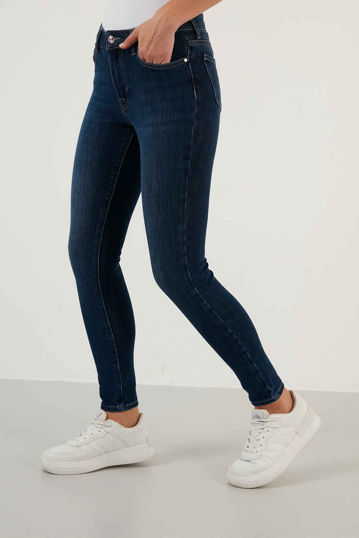 Lela Pamuklu Yüksek Bel Skinny Fit Dar Paça Jeans Bayan Kot Pantolon 639ISABEL KOYU MAVİ