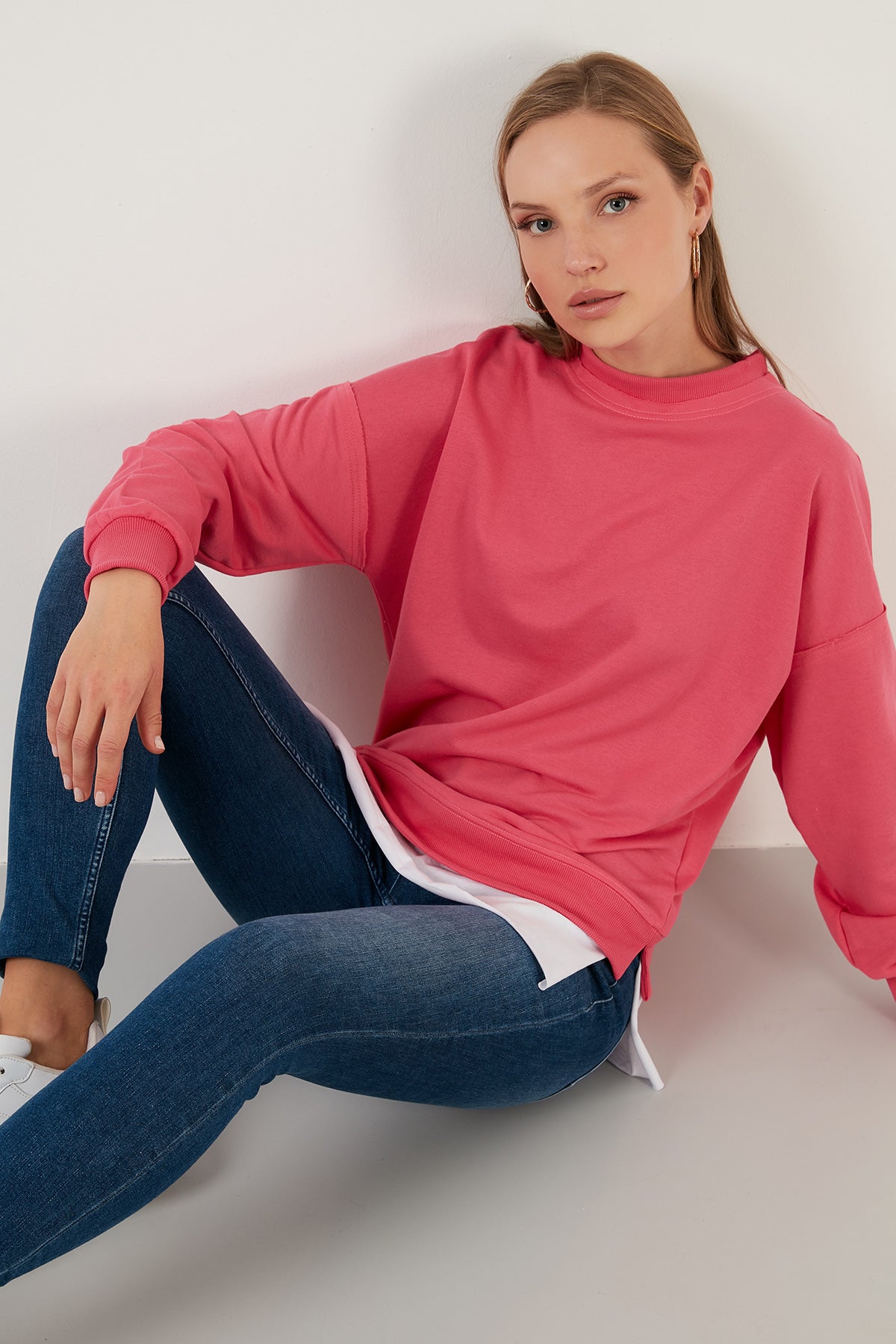 Lela Pamuklu Oversize Parçalı Uzun Bayan Sweat 5864854 FUŞYA