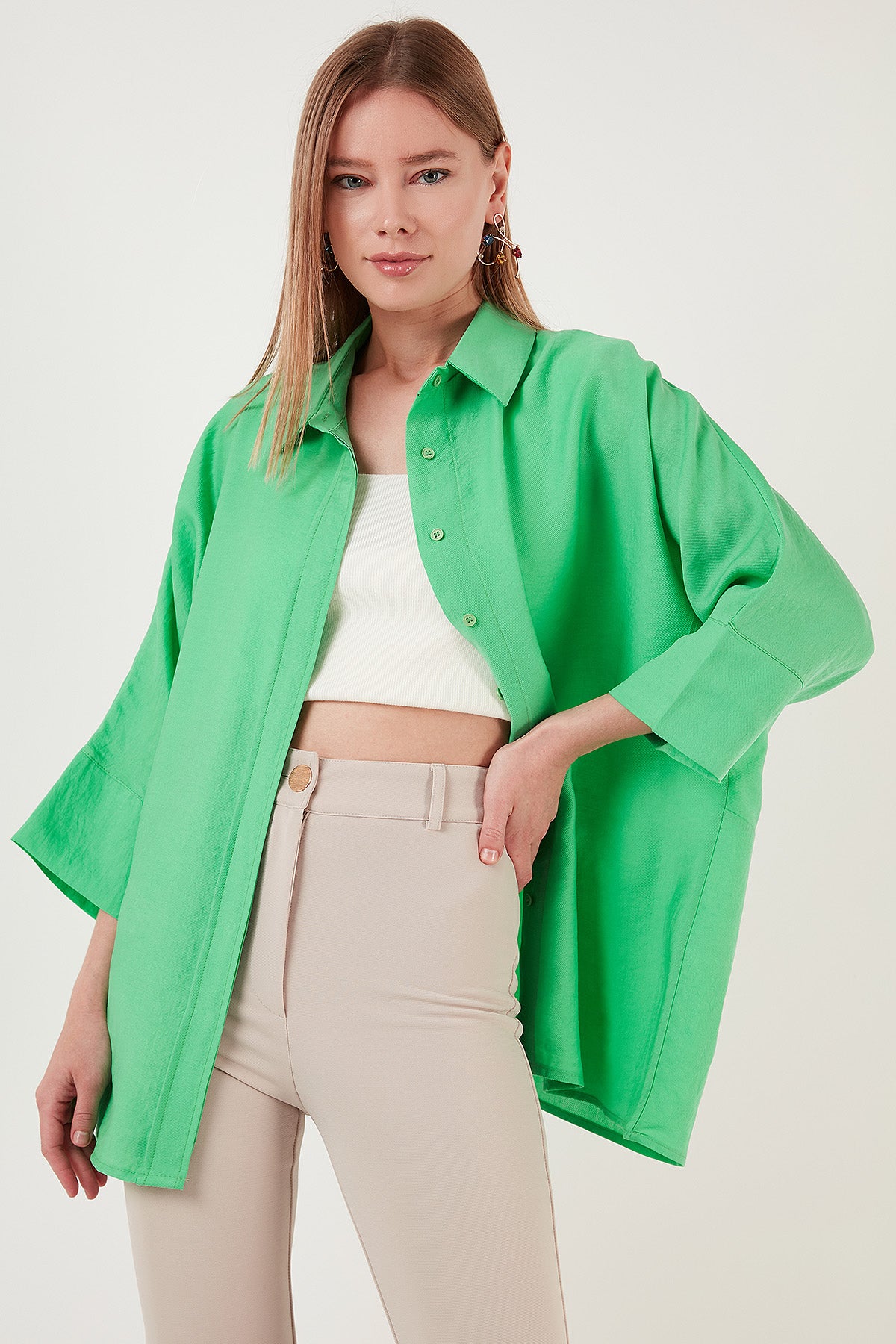 Lela Truvakar Kol Oversize Yazlık Bayan Gömlek 514344041 BENETTON