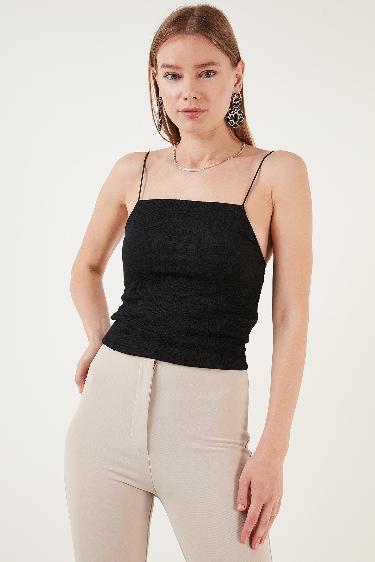 Lela İp Askılı Slim Fit Esnek Crop Bayan Bluz 5864064 SİYAH