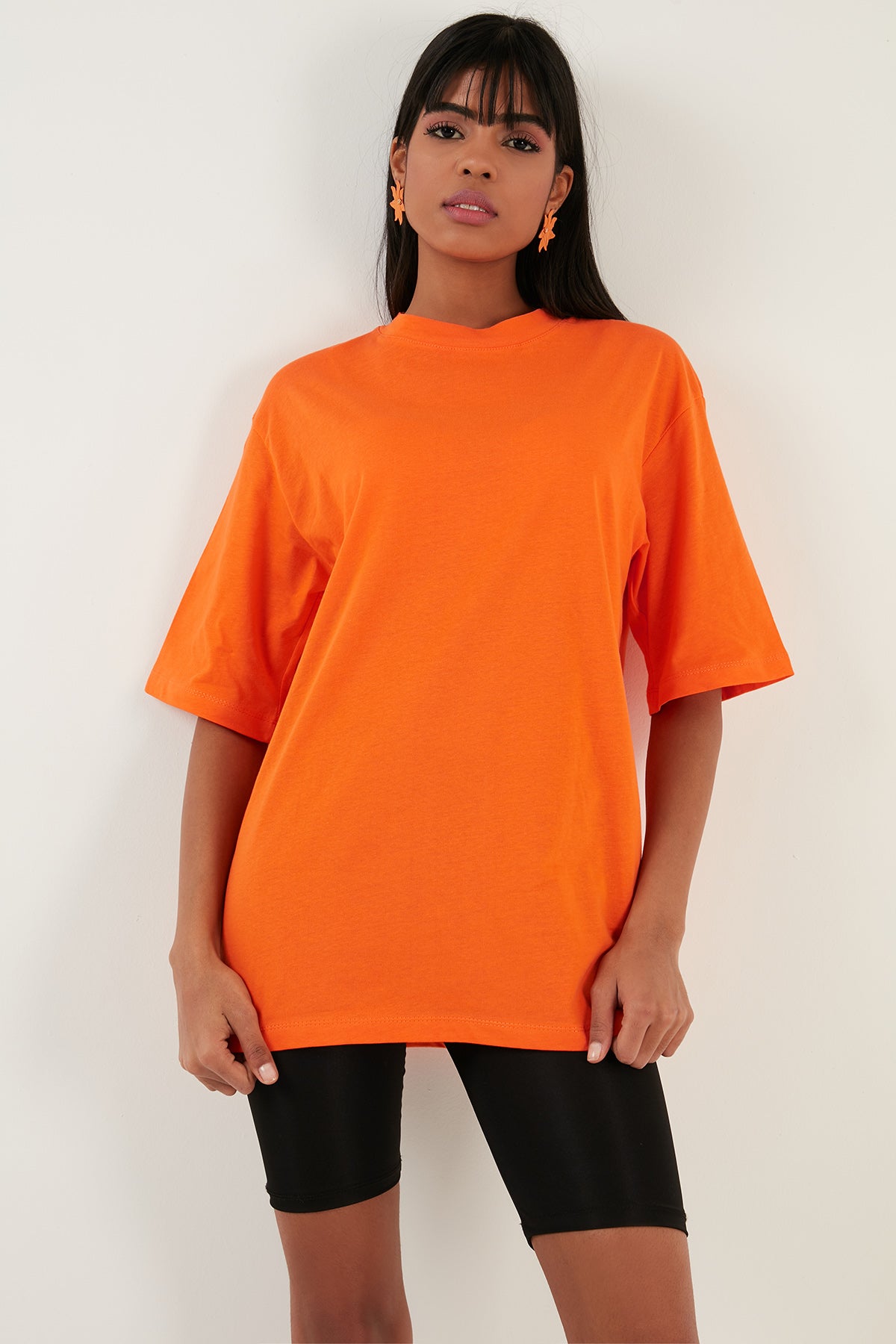 Lela Pamuklu Oversize Bisiklet Yaka Bayan T Shirt 5864562 ORANJ